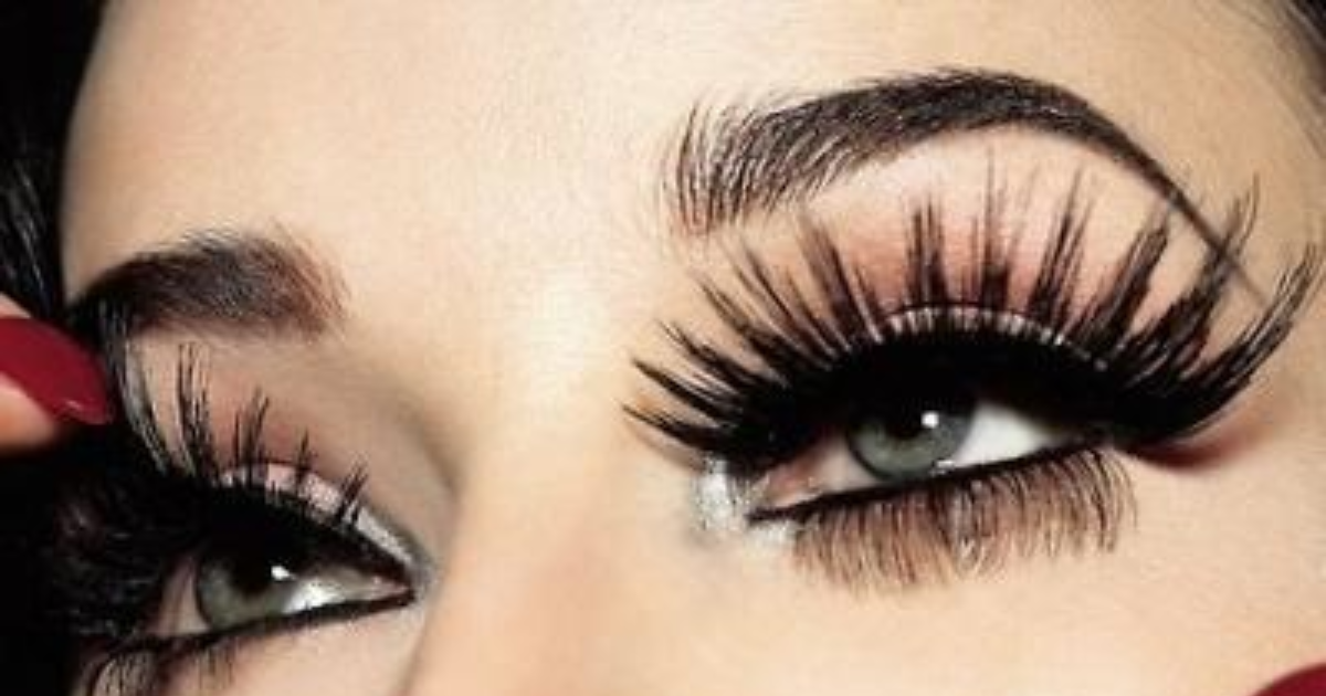 Opinion on fake eye lashes? - GirlsAskGuys