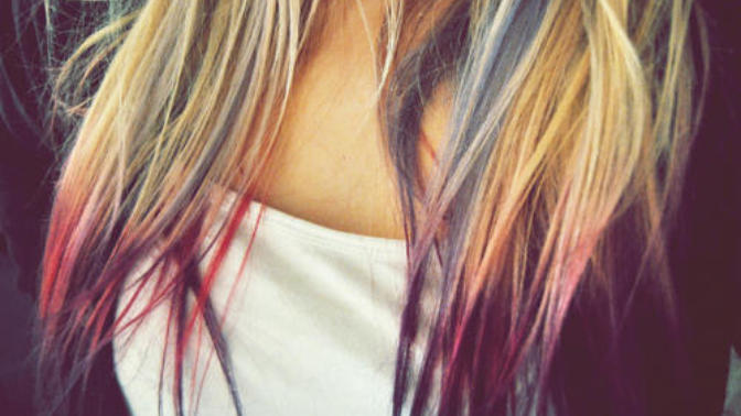 Do you think its hot when girls dye their hair bright unnatural colors?