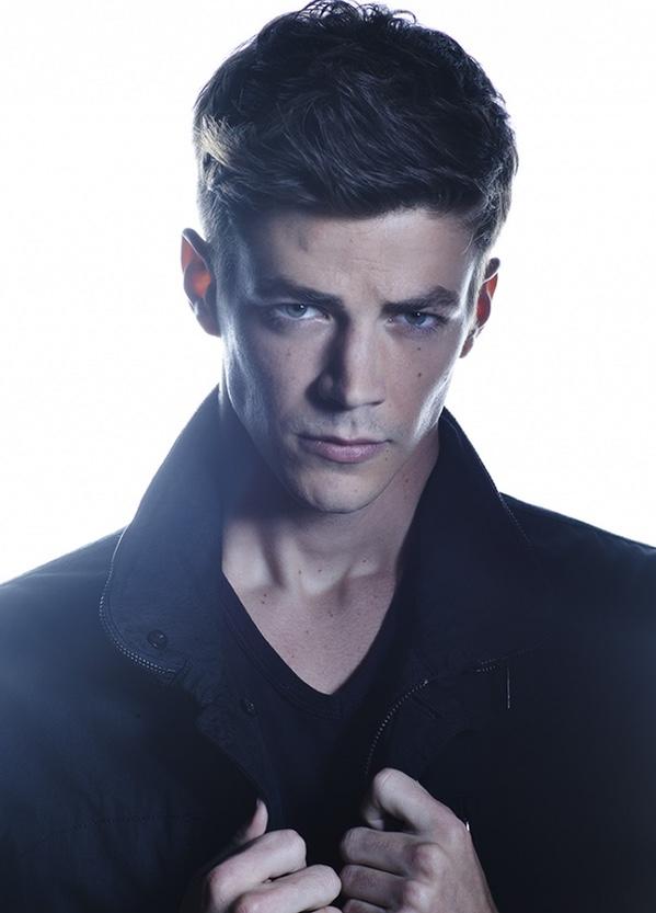 Which Flash Actor Is Hotter?