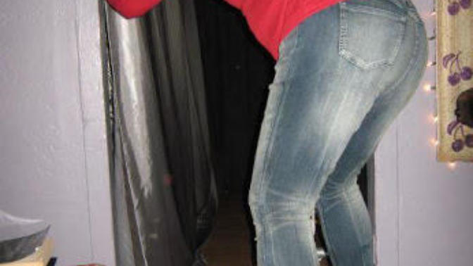Do these heels go with the skinny jeans and stockings?
