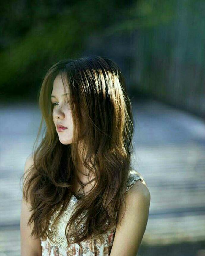 Which haircut/haircolor do you think suits me the most??