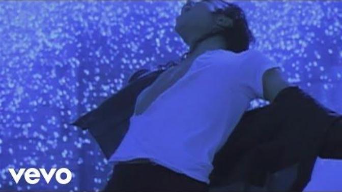 What are your favorite music videos?