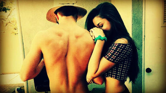 Do Guys Like It When Girls Make The First Move?