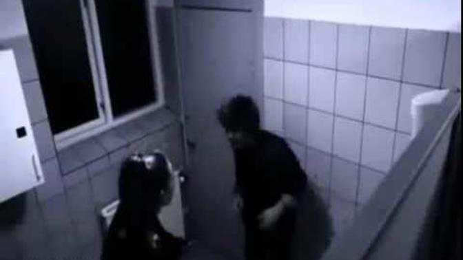 Girl beat up boy for refusing to have sex in the toilet, got away with it. Opinions?