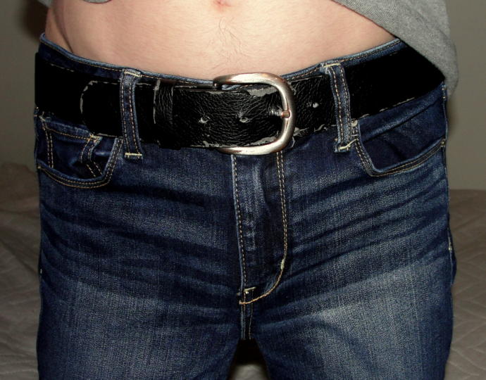 Girls, do you like Men wearing skinny jeans?