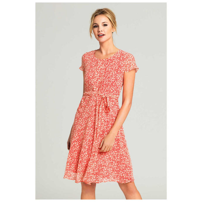 Guys, if you were a girl, what would your casual dressing style look like?