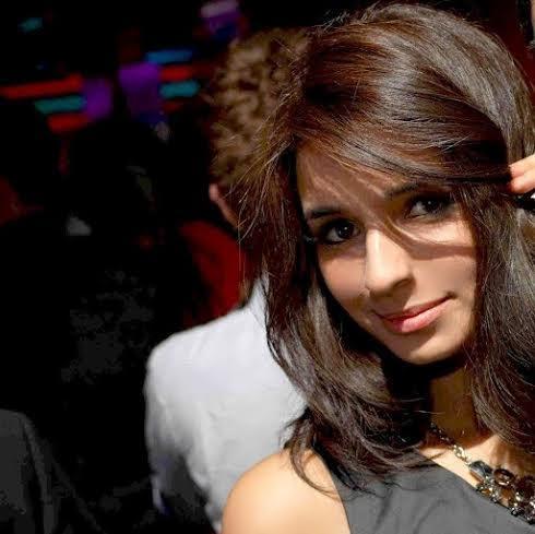 Which girl would you bang/hotter and WHY? Rate them and why?