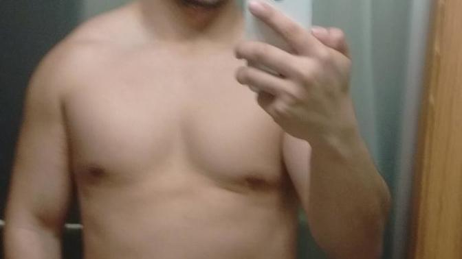 Girls, Would you date a curvy guy?