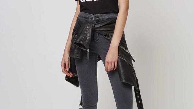 Girls, Should I ask my boyfriend to buy these jeans for me? Any opinions?