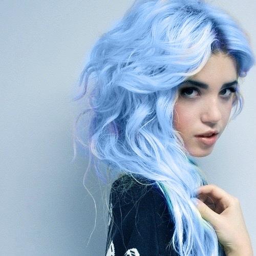 Which hair color is better?