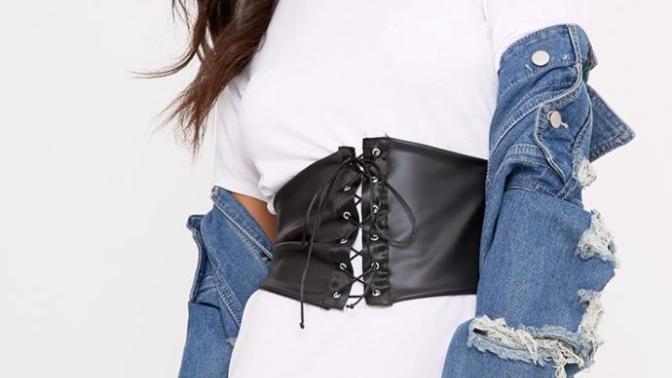 Should I wear this (dress with corset) ?
