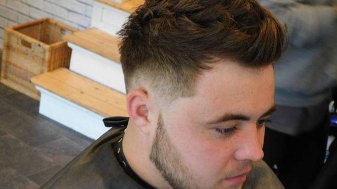 Do you believe that guys look the same these days? Why they want to look like each other, and not try to be unique?