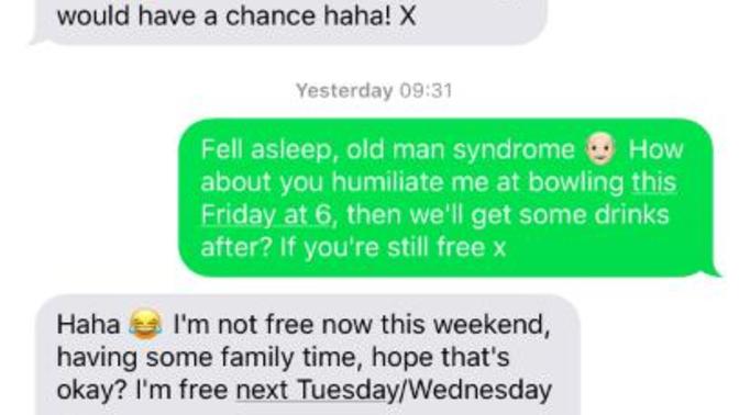 If you're in my shoes would you worry about this? Should I wait for her to text?