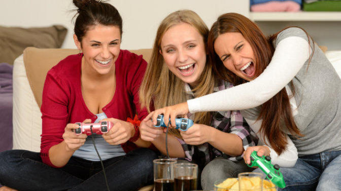 Do guys like girls who play video games?