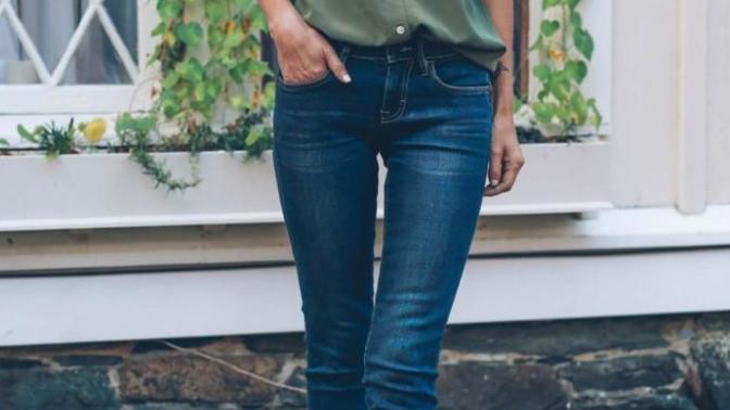 What's the best thing to wear to a movie date?