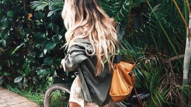 How to deal with your ex being with another girl right after your breakup?