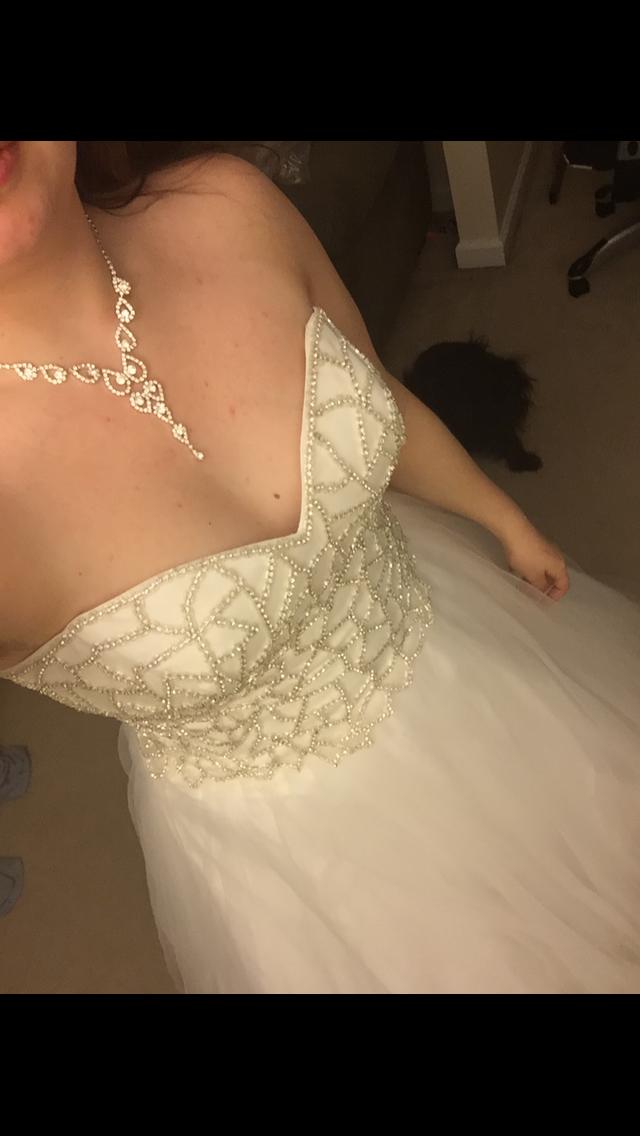 What do you think about my prom dress? Do you think it will look good?