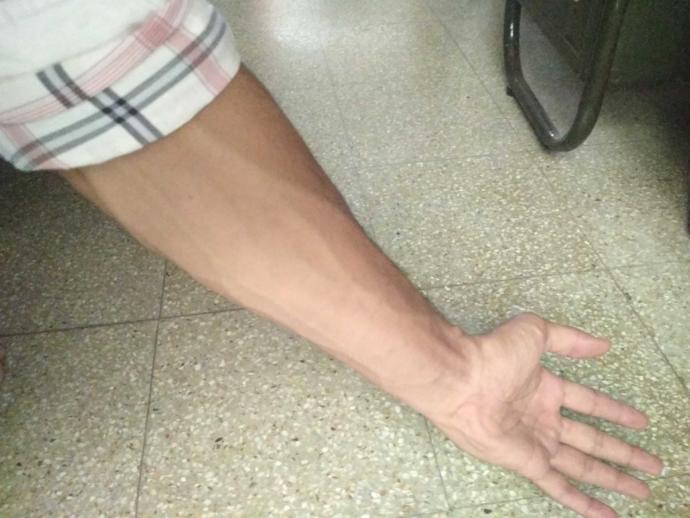 Girls, how hot are forearm veins on a guy?