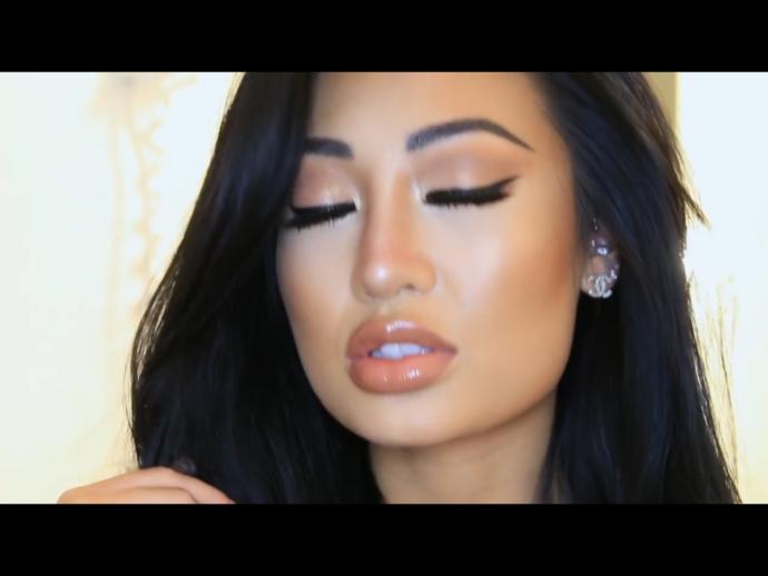 which makeup look of these pics is your favorite and why?