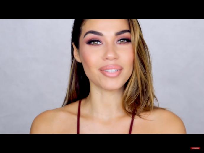 which makeup look of these pics is your favorite and why?