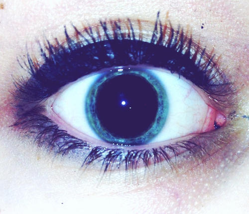 Who else thinks coked out meth pupils look great on girls?