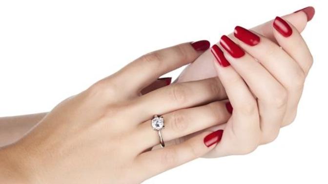 What kind of nails are more attractive?