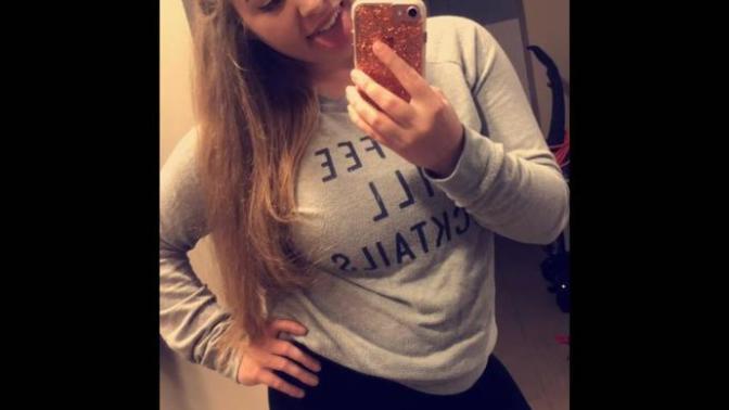 Do I look better with blonde or brown hair?