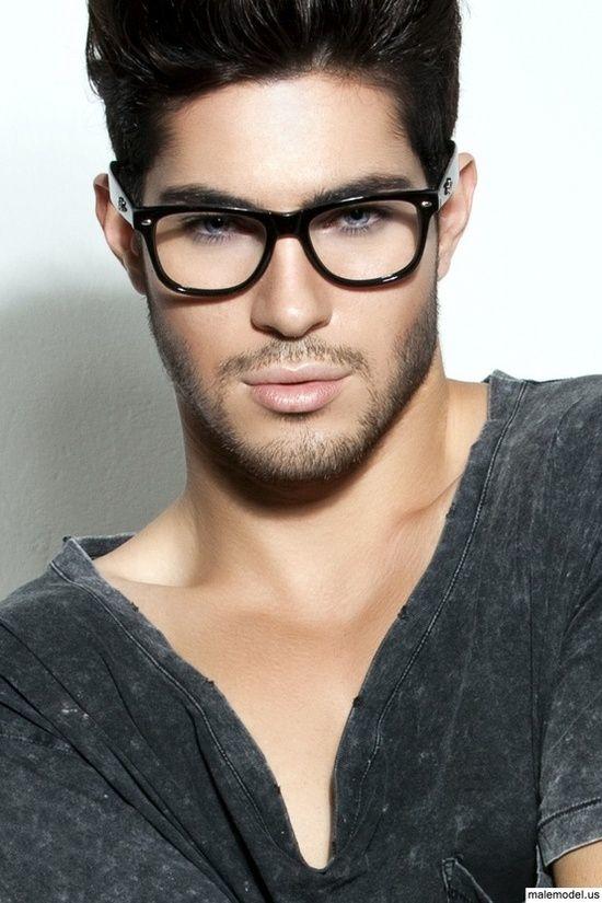 Do Latina women like nerdy Latino men or only the stereotypical partying-type Latinos?
