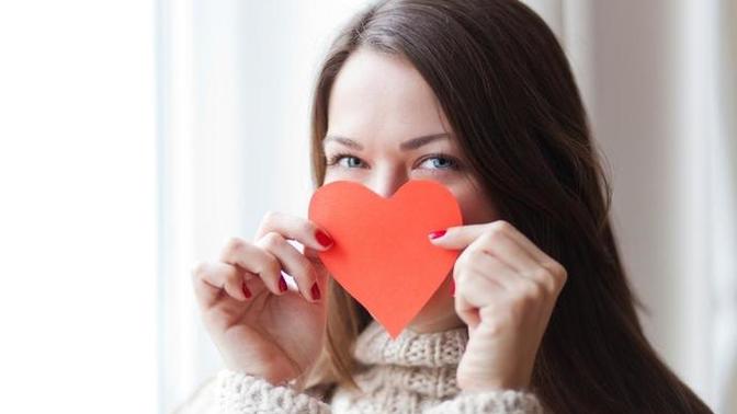 What is the meaning of "awwww" in text messages?