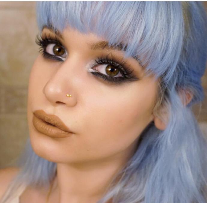 Which color should I dye my hair?