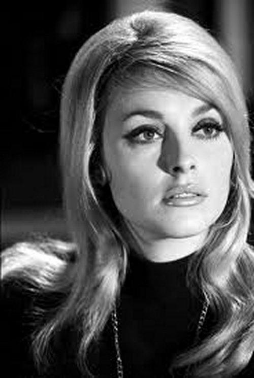 Guys, which Vintage Beauty Icon would you rather go on a date with?