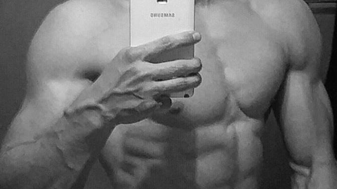PICS: Girls, do you find this male body type attractive?