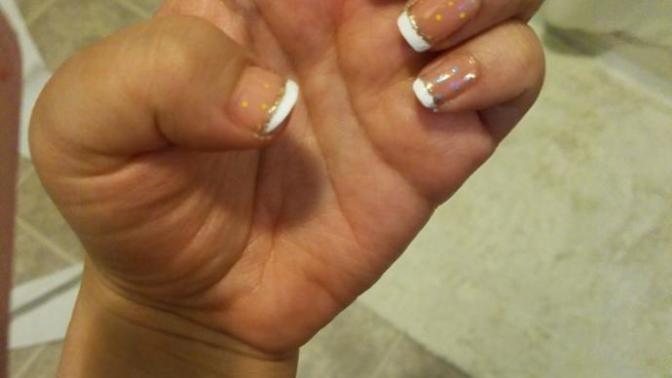 Nail polish or no nail polish?
