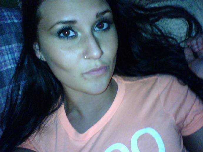 Guys, am I more stunning with short hair or long hair?