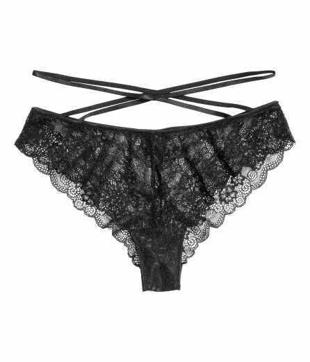 which underwear/bras would look best on me??