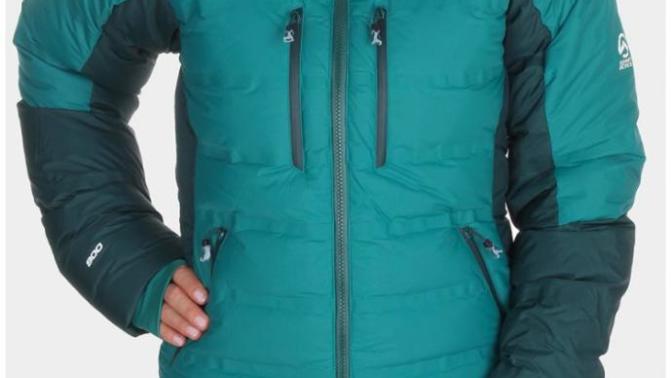 Question for black girls: how can you wear so much heavy clothes and not die of heat?