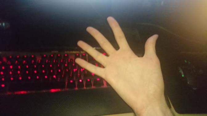Girls, are my hands That small?
