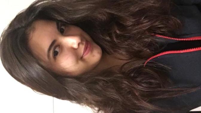 Are dark eyes and dark brown hair boring?