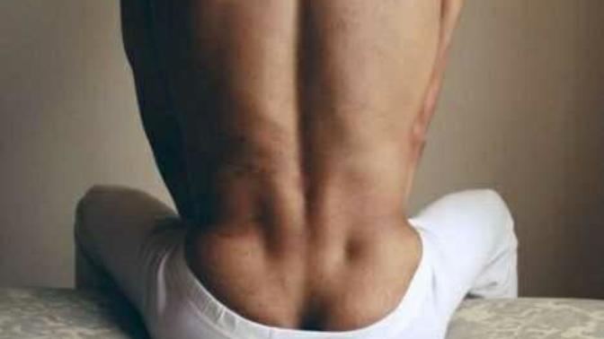 Ladies, how do you feel about lower back dimples on a guy?