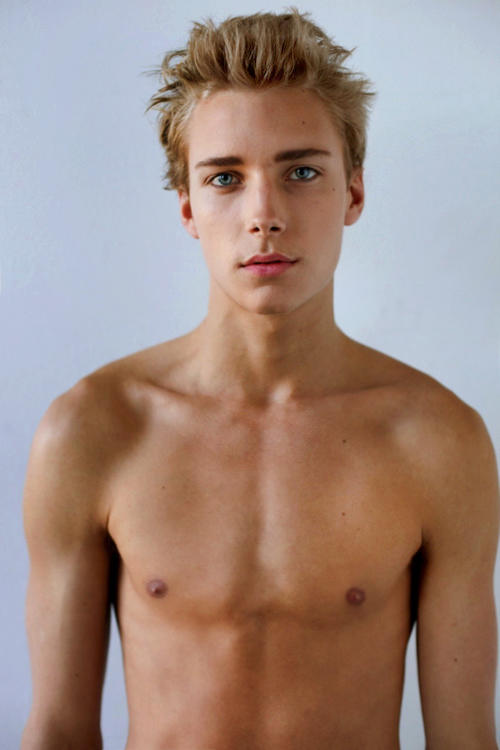 Girls, What race of guys do you prefer to date? Which is the hottest?