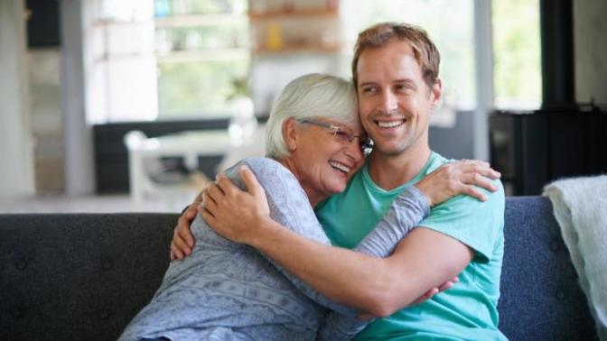 I'm dating a mommas boy, what should I do?