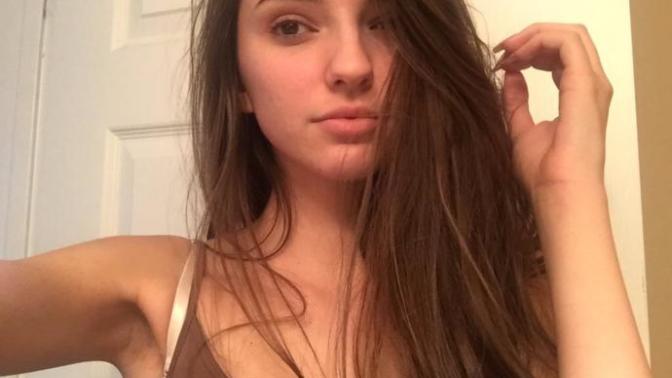 Makeup or no makeup?