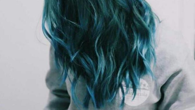 What color should I dye my hair?