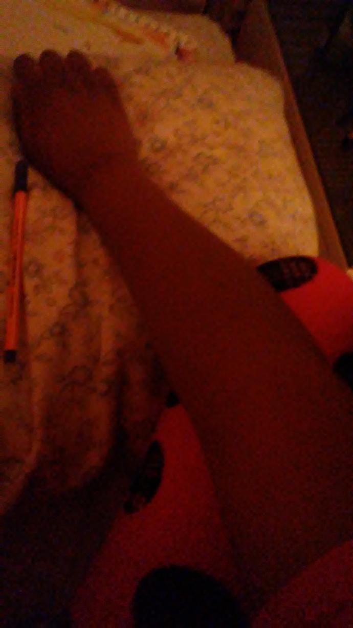 Do girl date guys with "noodle arms"?