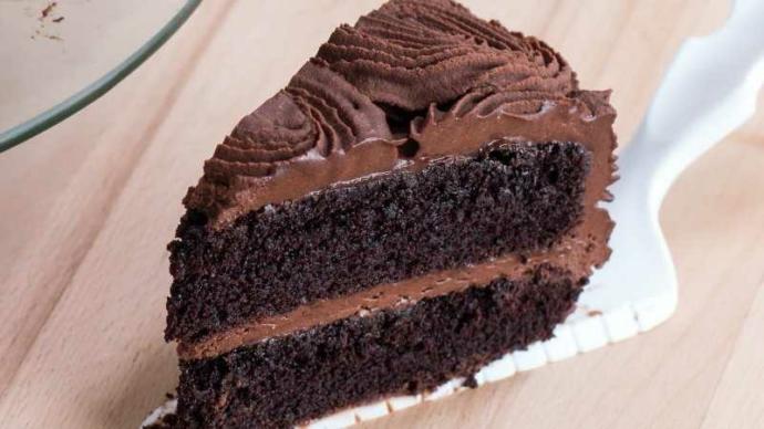 Do you prefer chocolate cake or crack-cocaine??