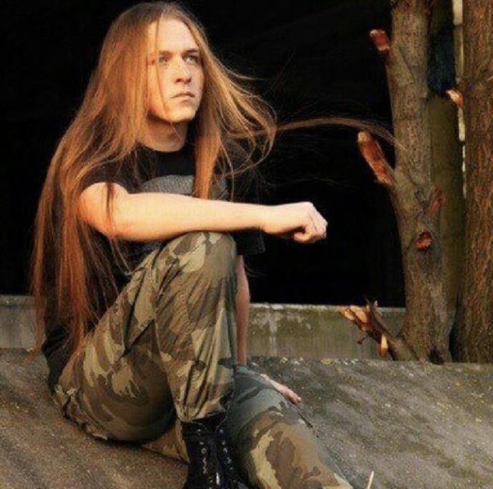 (Pics): Girls, what do you think about guys with long hair?