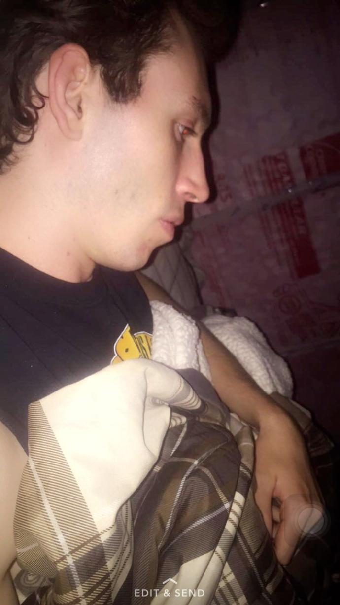 How can I get my sideburns to look like this?