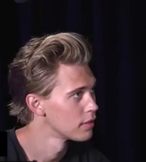 How can I get my sideburns to look like this?