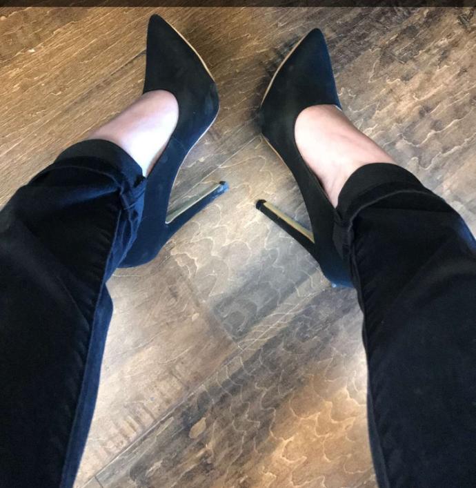 Which bottoms do you like her heels with better?