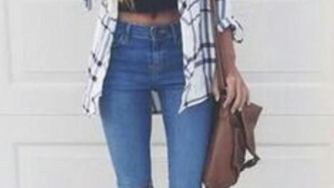 Out of these options, what would you rather a girl wear on a casual date?